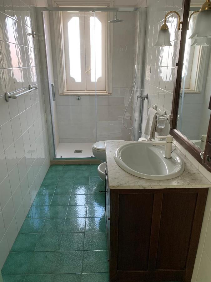 La Villa Rosa Al Mare Pozzallo Extérieur photo