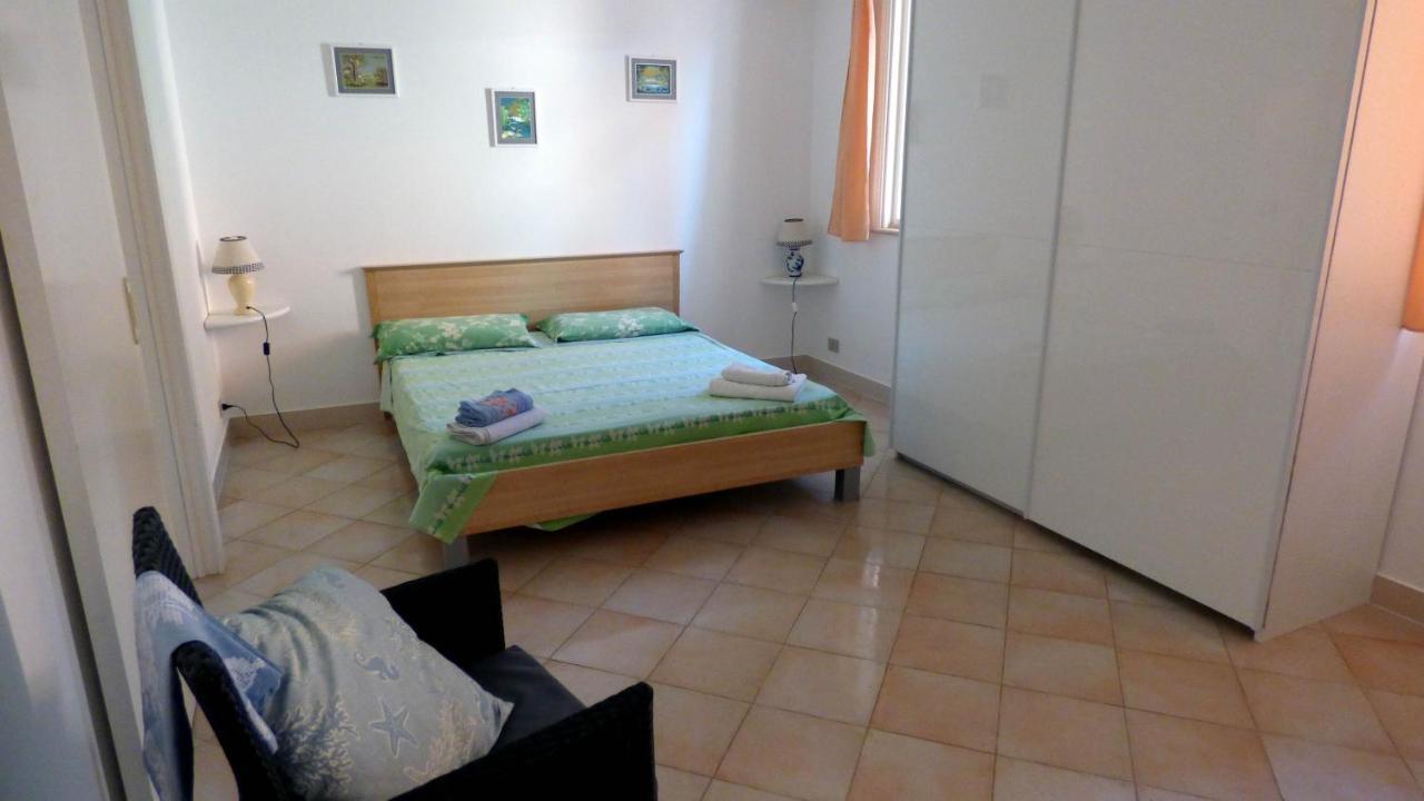 La Villa Rosa Al Mare Pozzallo Extérieur photo