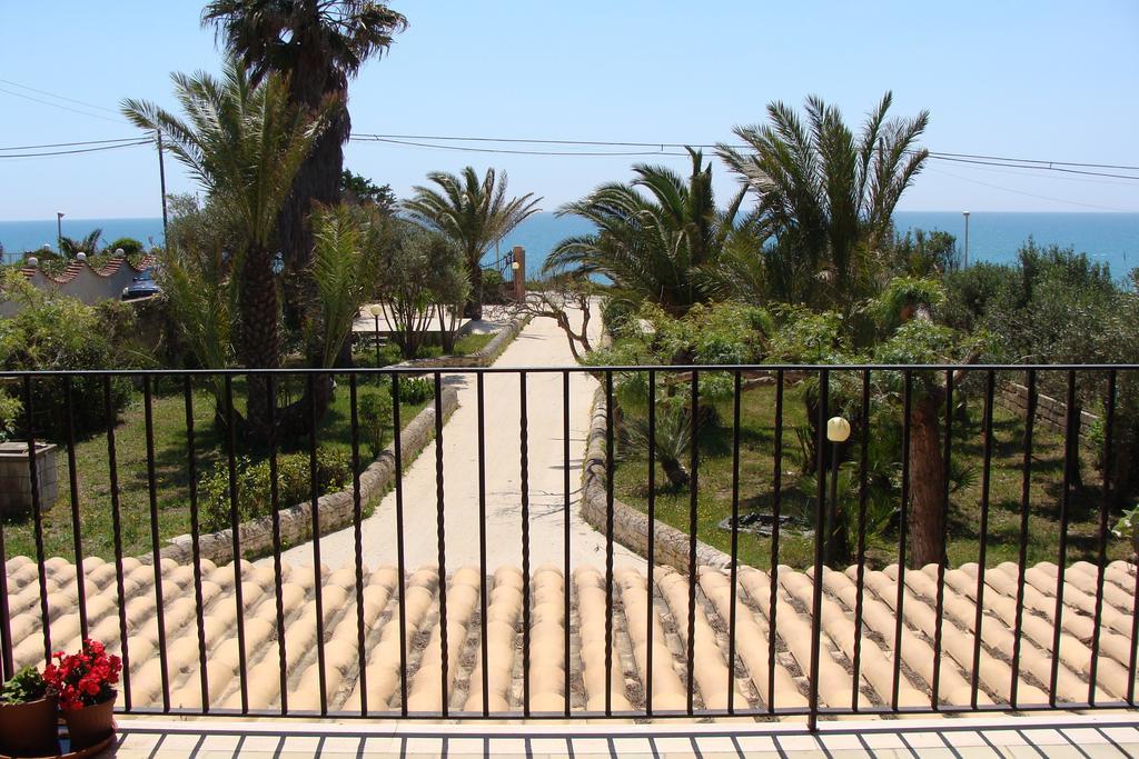 La Villa Rosa Al Mare Pozzallo Chambre photo