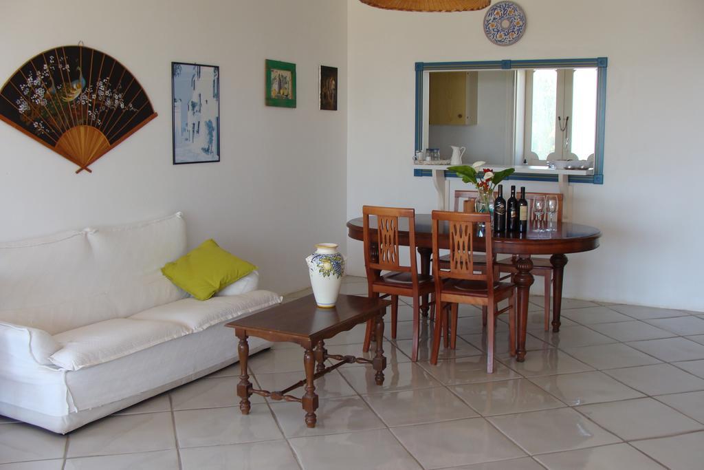 La Villa Rosa Al Mare Pozzallo Chambre photo