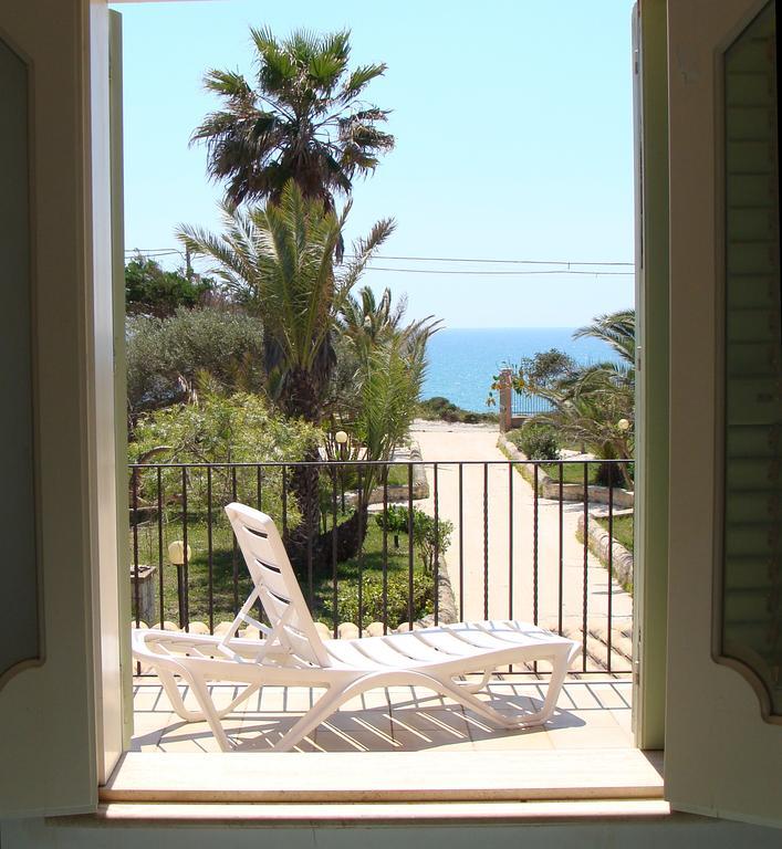 La Villa Rosa Al Mare Pozzallo Chambre photo